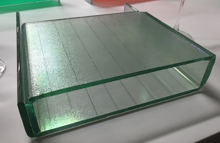 夹丝U型玻璃 夹丝U型玻璃